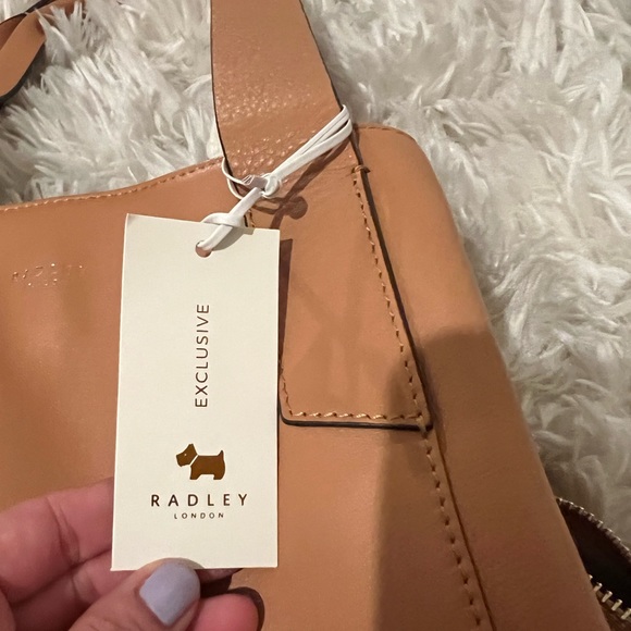 Radley London butterscotch handbag - new with tags! - Picture 3 of 10